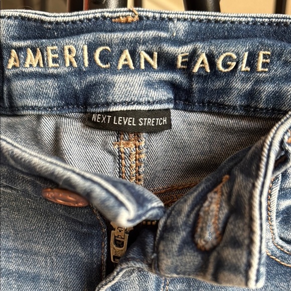 AMERICAN EAGLE OUTFITTERS women's distressed jeans, size 00 - Picture 2 of 12